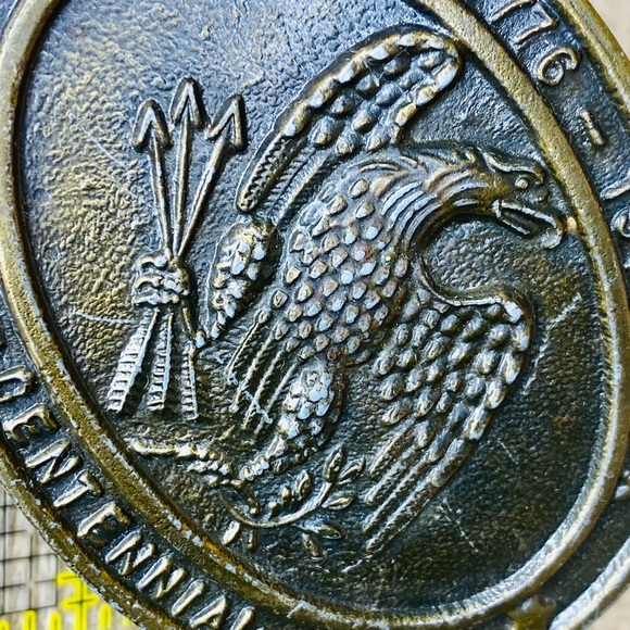 Vintage Eagle and arrows US metal oval belt buckle for 1.5 inch Belt - Picture 6 of 7